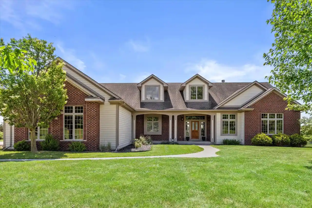 Single family home for sale at S99W33205 Genevieve Dr Dr, Mukwonago, WI 53149 | MLS# 1977760
