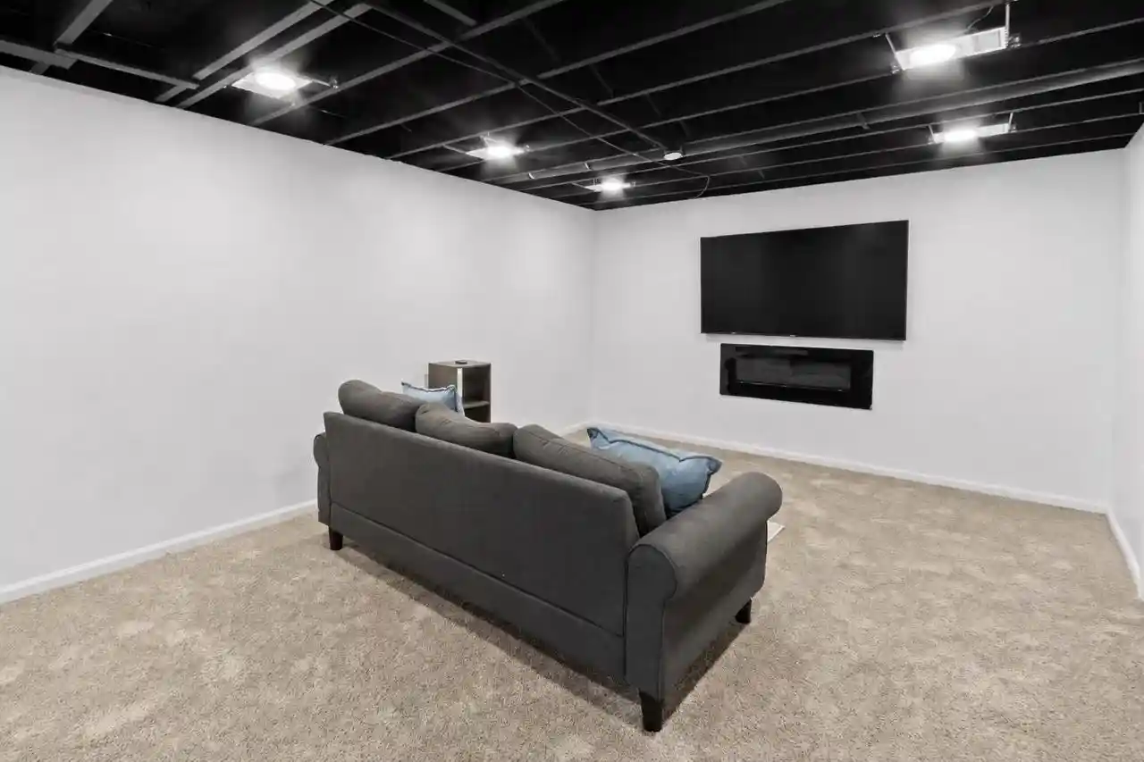 5th image of 4941 N Sherman Boulevard Boulevard, Milwaukee, WI 53209 | MLS# 1977772