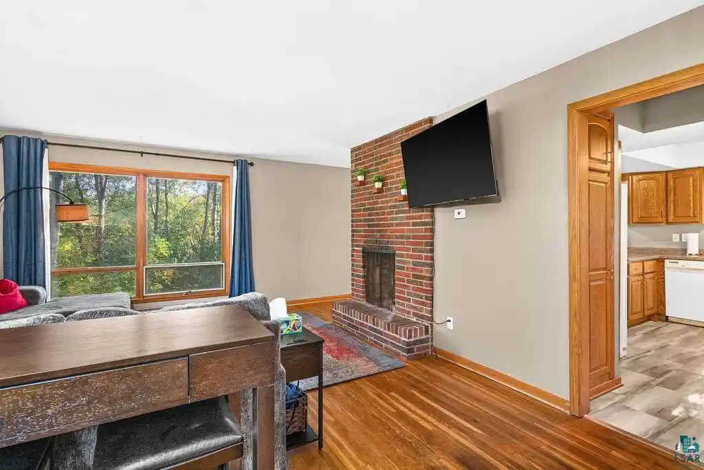 Photo 3 of Single family home for sale at 55 Billings Dr, Superior, WI 54880 | MLS# 6127601 | Listing updated on 2026-09-01