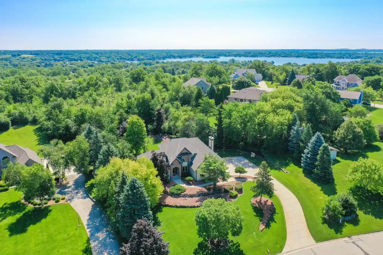 Photo 1 of Single family home for sale at W198s6798 Adrian Dr Dr, Muskego, WI 53150 | MLS# 1977797 | Listing updated on 2026-09-22