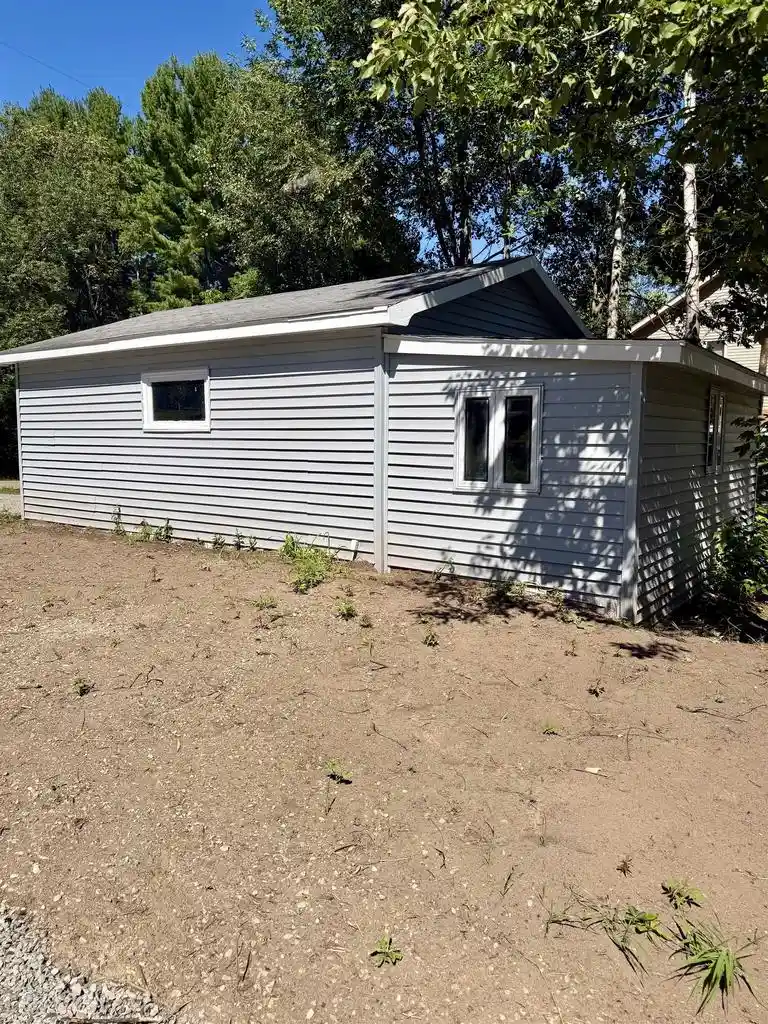 Photo 4 of Single family home for sale at N9736 Central Avenue Avenue, Wausaukee, WI 54177 | MLS# 50331644 | Listing updated on 2026-10-05