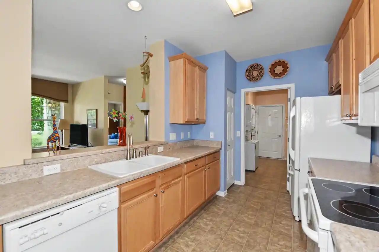 Photo 2 of Sale Pending at N16w26559 Meadowgrass Circle Circle #E, Pewaukee, WI 53072 | MLS# 1977795 | Listing updated on 2026-09-25