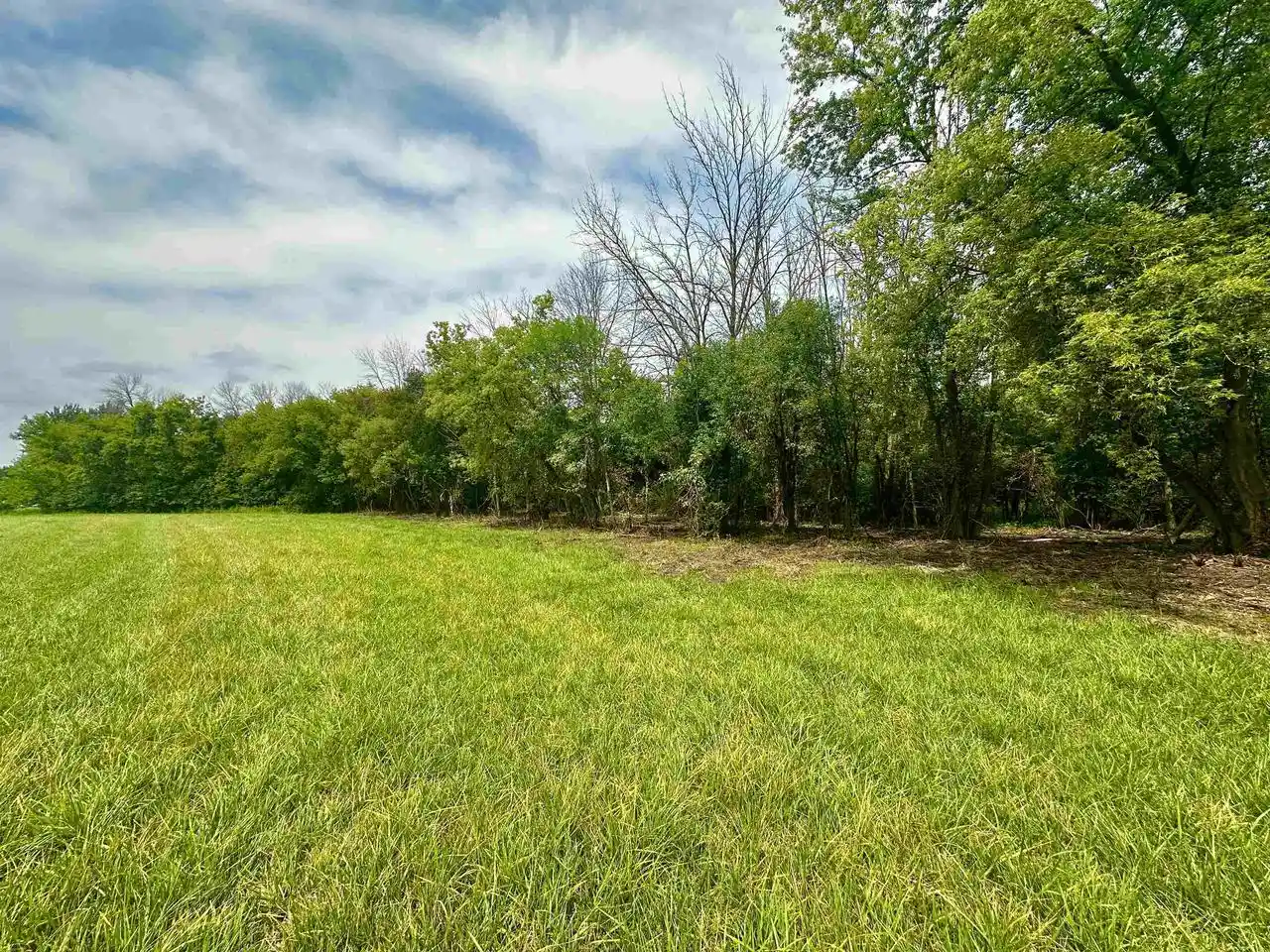 Photo 4 of Land for sale at Home Avenue Avenue, Waupun, WI 53963 | MLS# 2031289 | Listing updated on 2026-09-11