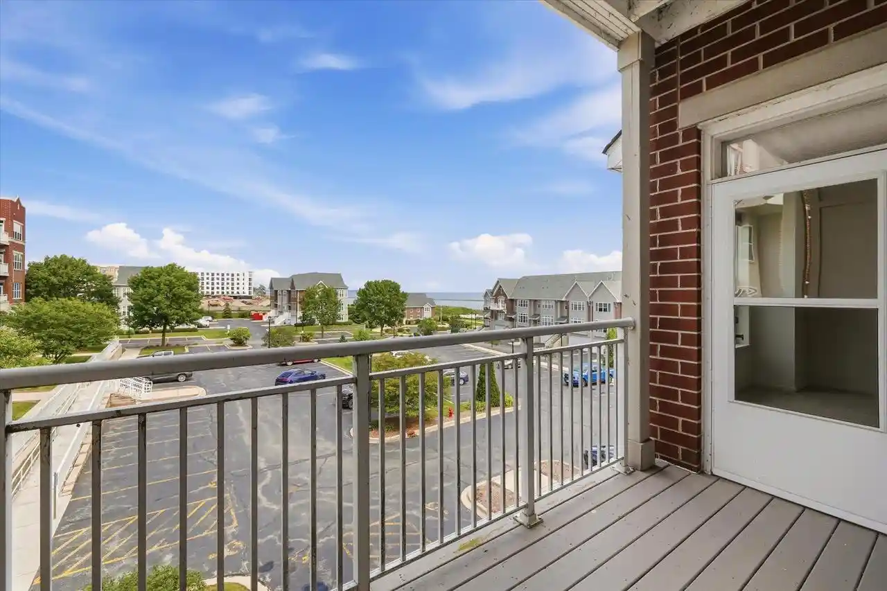 Listing Photo 25 - Condo for sale in 3872 S Lake Dr S Dr S located at 3872 S Lake Dr S Dr S, Saint Francis, WI 53235 - Unit #301