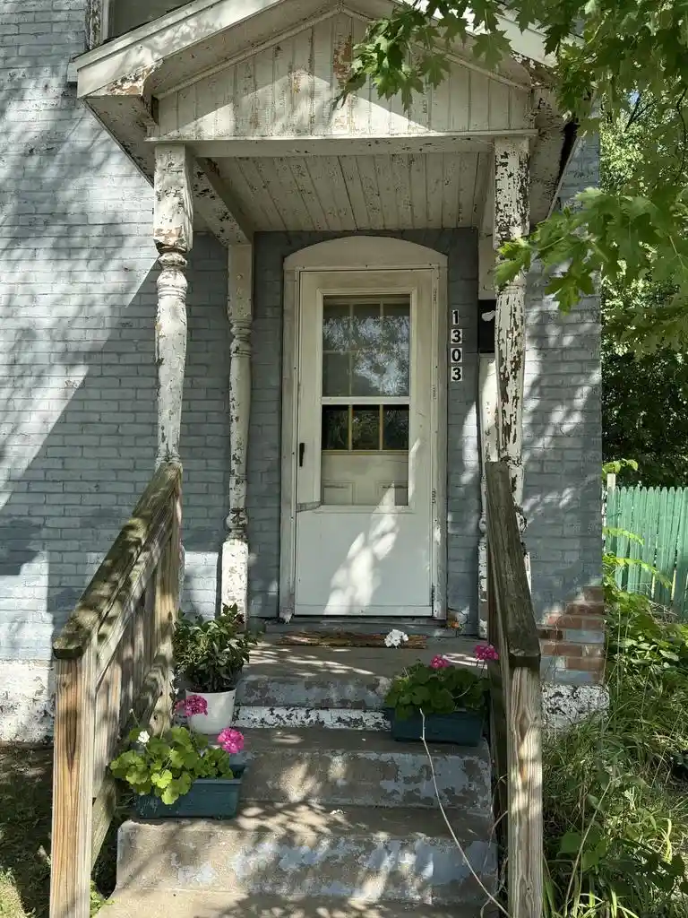 Photo 2 of Single family home for sale at 1303 4th Street S Street S, La Crosse, WI 54601 | MLS# 1977803 | Listing updated on 2026-08-26