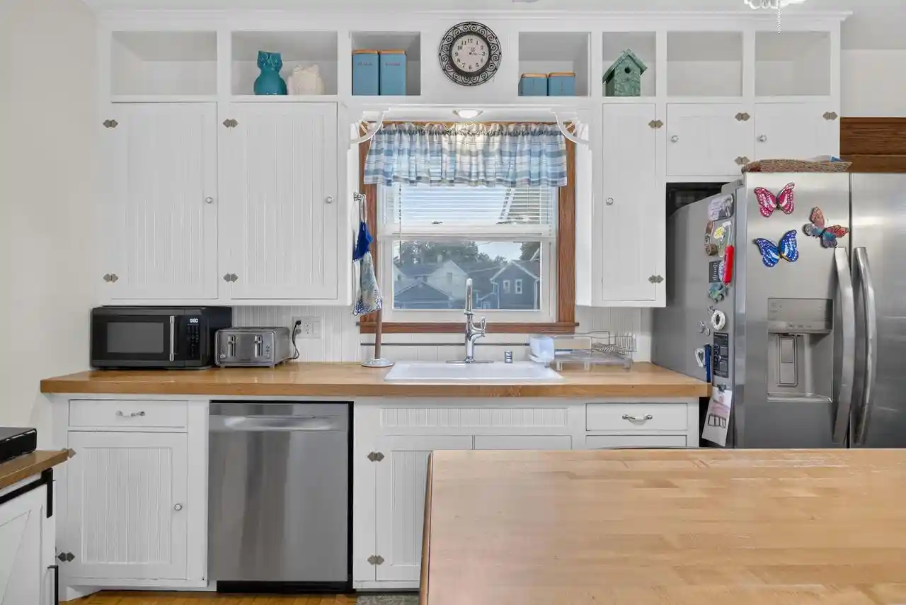 Photo 2 of Single family home for sale at 612 Pine St, Sheboygan Falls, WI 53085 | MLS# 1977805 | Listing updated on 2026-09-14