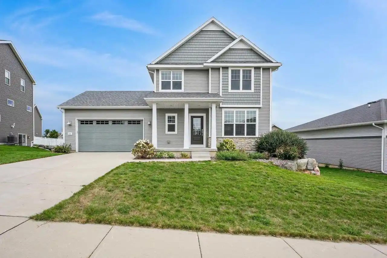 1st image of 452 Blackburn Bay Dr Dr, Verona, WI 53593 | MLS# 2031292