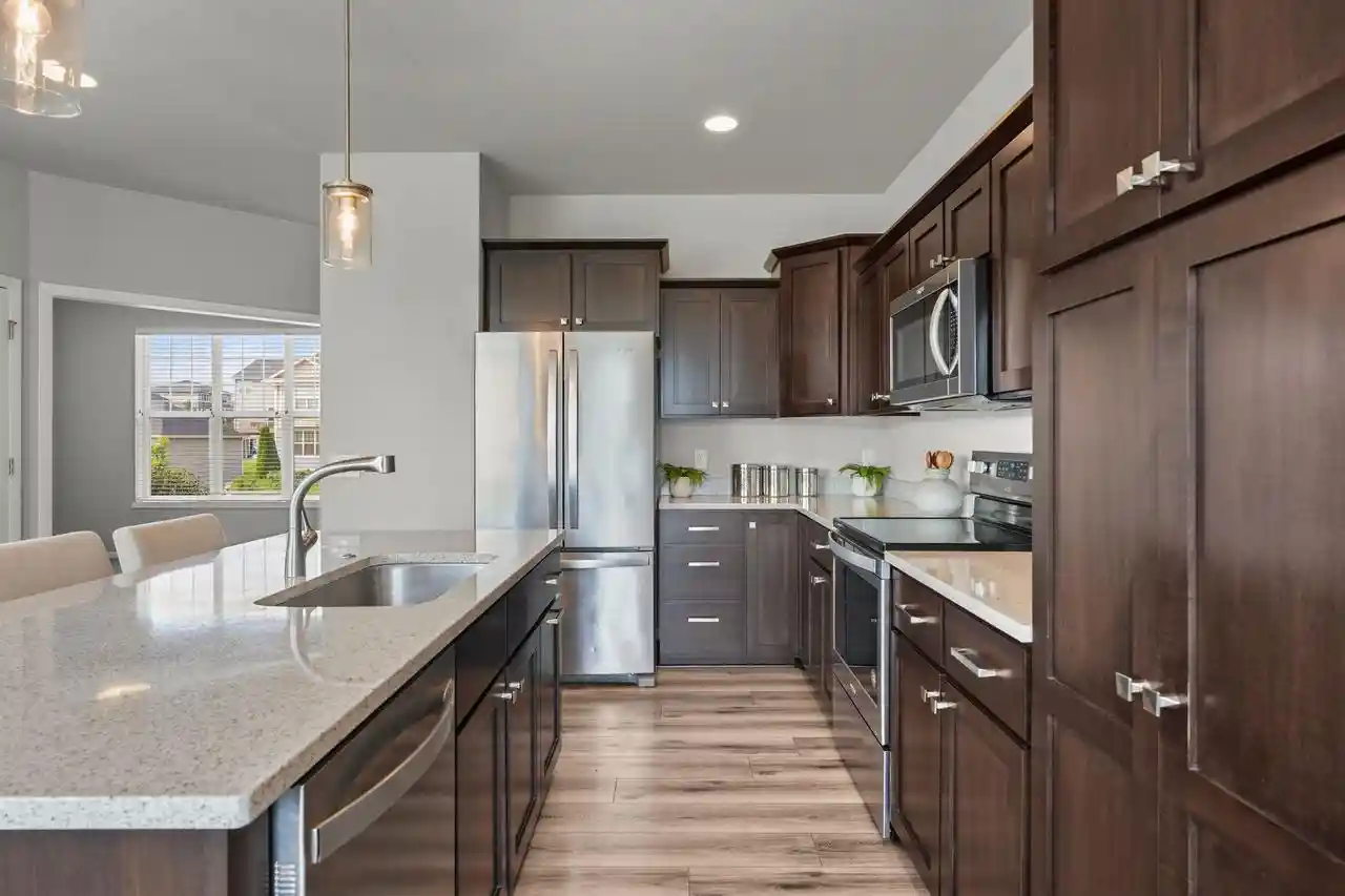 4th image of 452 Blackburn Bay Dr Dr, Verona, WI 53593 | MLS# 2031292