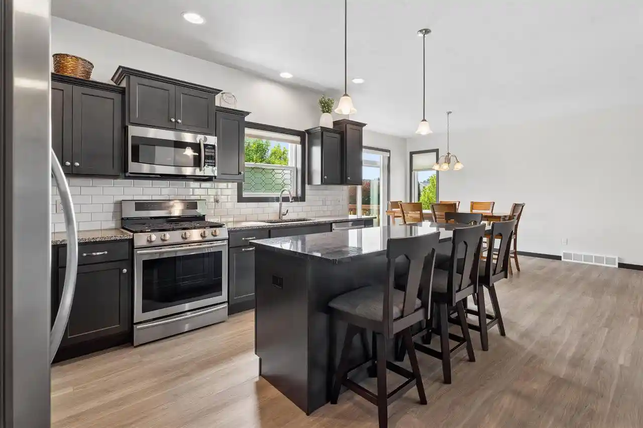 Photo 4 of Single family home for sale at 2127 W Kohl Dr Dr, Appleton, WI 54913 | MLS# 50331659 | Listing updated on 2026-09-08