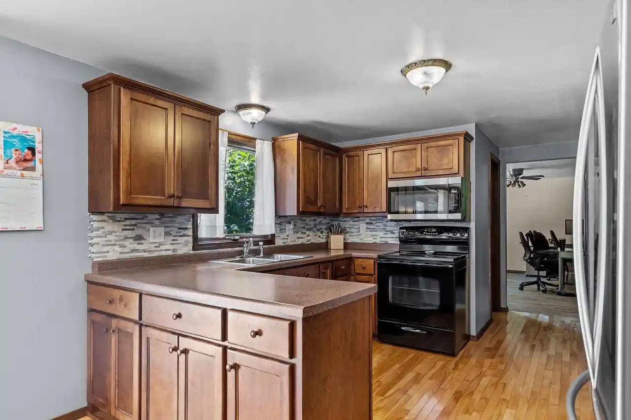 Photo 3 of Sale Pending at 431 Robert Lane Lane, Green Bay, WI 54311 | MLS# 50331661 | Listing updated on 2026-09-22