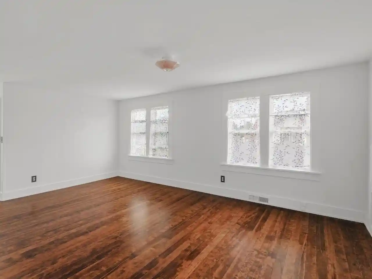 4th image of 2215 11Th Street Street, Two Rivers, WI 54241 | MLS# 1977820