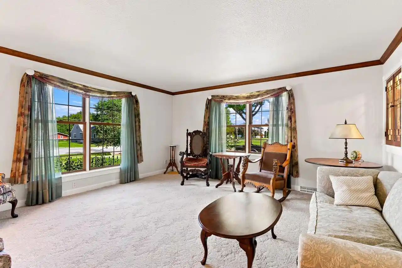 3rd image of 1411 W Washington Avenue Avenue, Cleveland, WI 53015 | MLS# 1977822