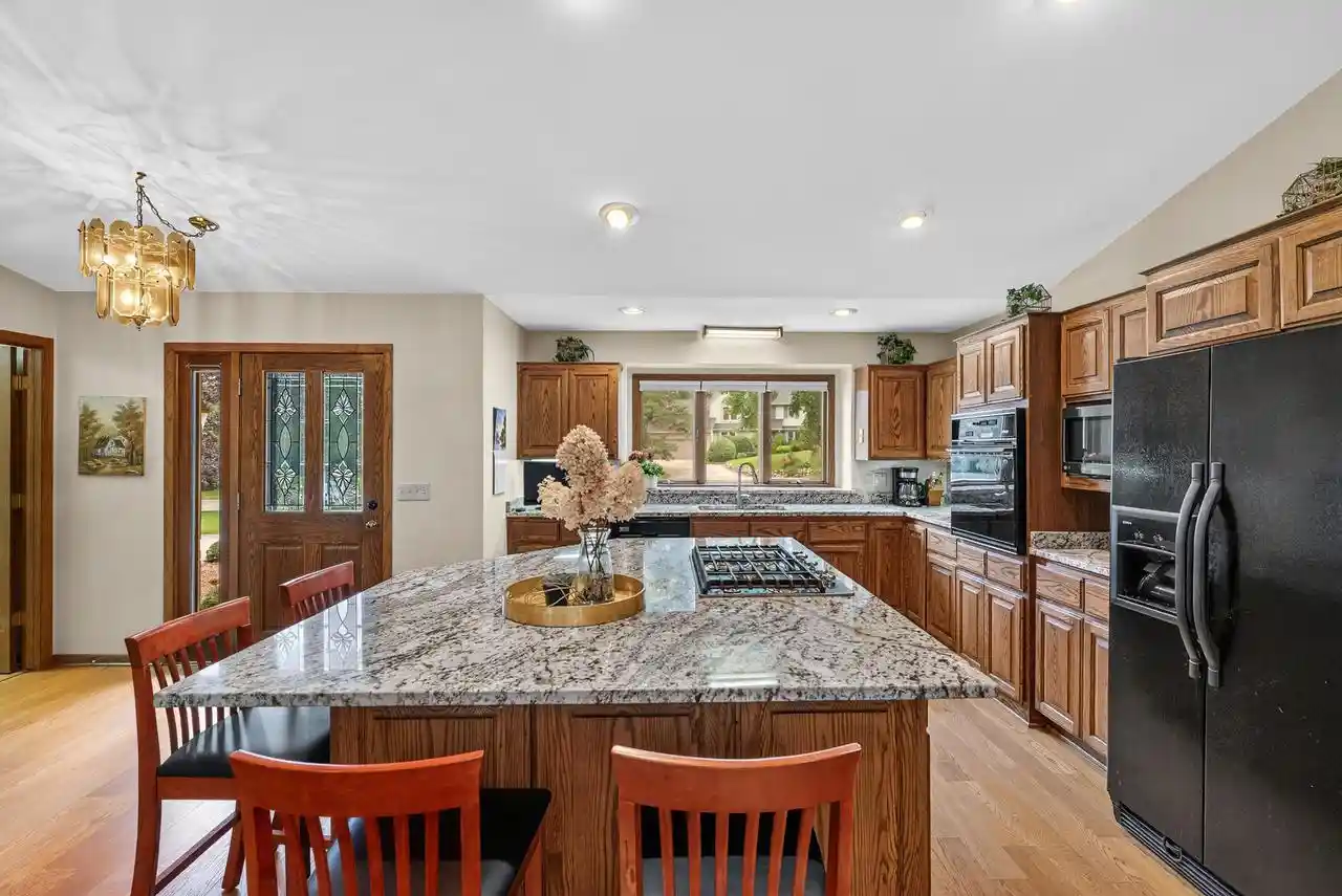 Photo 3 of Single family home for sale at 210 Riveredge Ct, Thiensville, WI 53092 | MLS# 1977825 | Listing updated on 2026-09-09