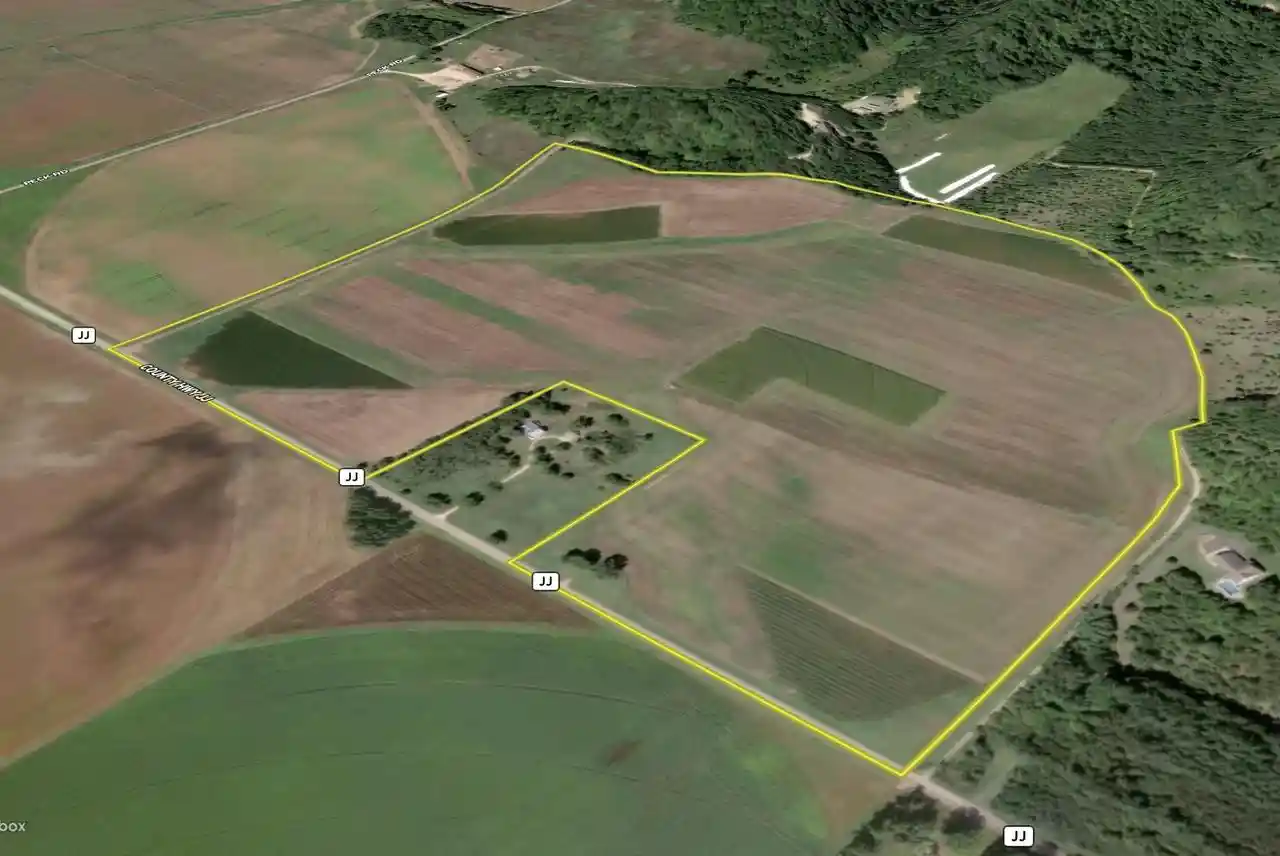 Photo 3 of Sale Pending at 10107 Acres County Hwy Jj, Spring Green, WI 53588 | MLS# 2031305 | Listing updated on 2026-10-05
