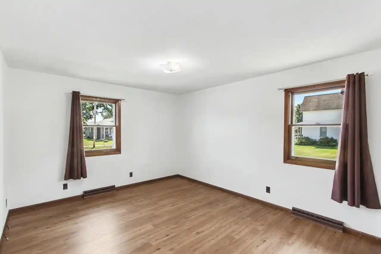 Photo 3 of Single family home for sale at 221 Washington Street Street, Portage, WI 53901 | MLS# 2031301 | Listing updated on 2026-09-05