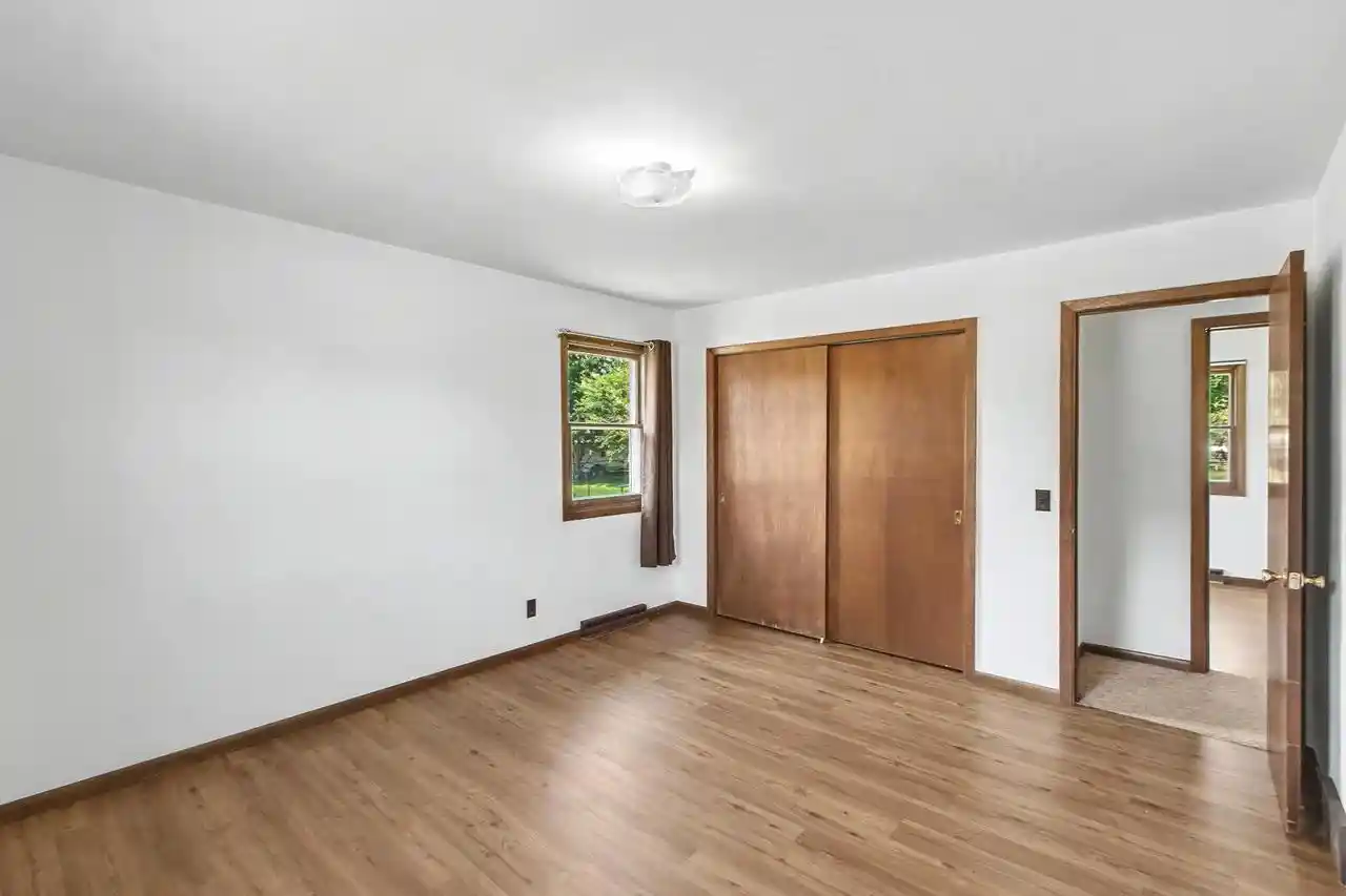 Photo 3 of Single family home for sale at 221 Washington Street Street, Portage, WI 53901 | MLS# 2031301 | Listing updated on 2026-09-05