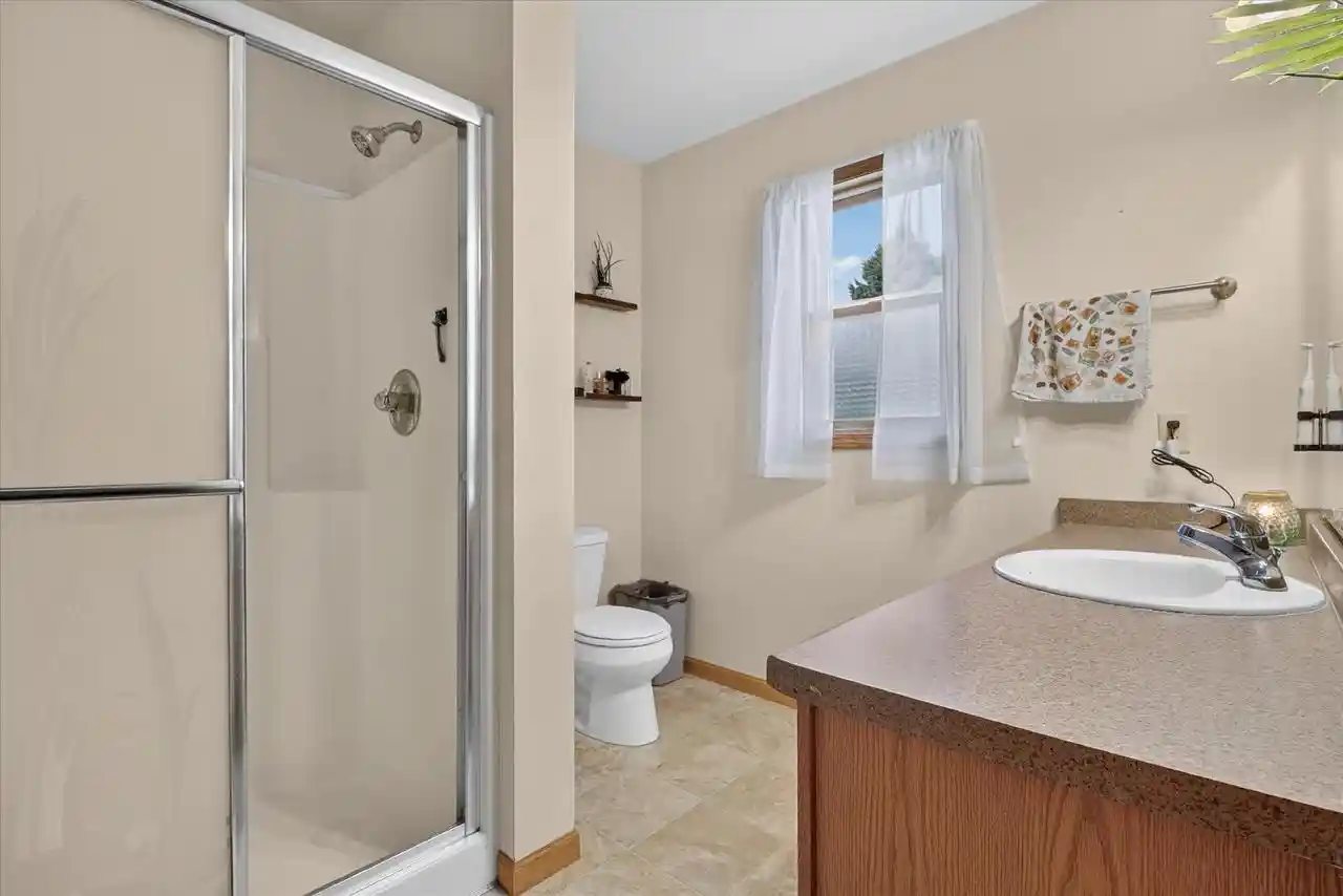 Photo 2 of Single family home for sale at 1500 Evergreen Dr Dr, Janesville, WI 53546 | MLS# 2031304 | Listing updated on 2026-09-21