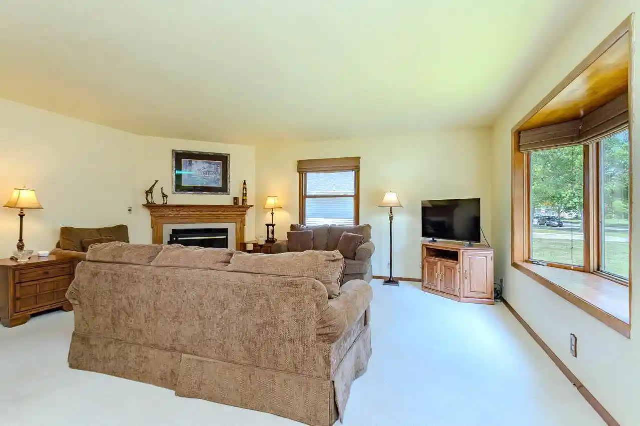 Photo 3 of Single family home for sale at 4214 Henry Street Street, Wausau, WI 54403 | MLS# 22604172 | Listing updated on 2026-08-27