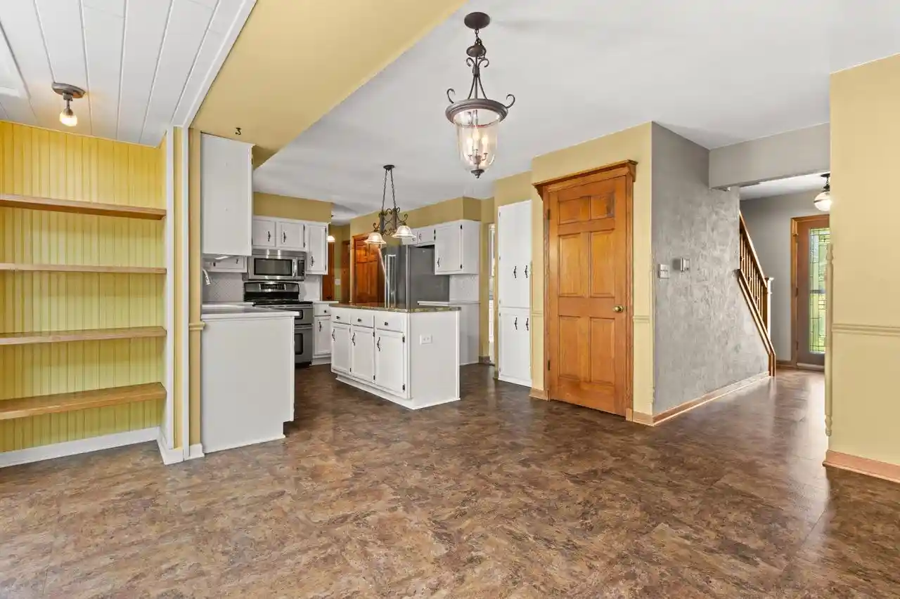 Photo 3 of Single family home for sale at W234s5010 Woodchuck Lane Lane, Waukesha, WI 53189 | MLS# 1977828 | Listing updated on 2026-10-06