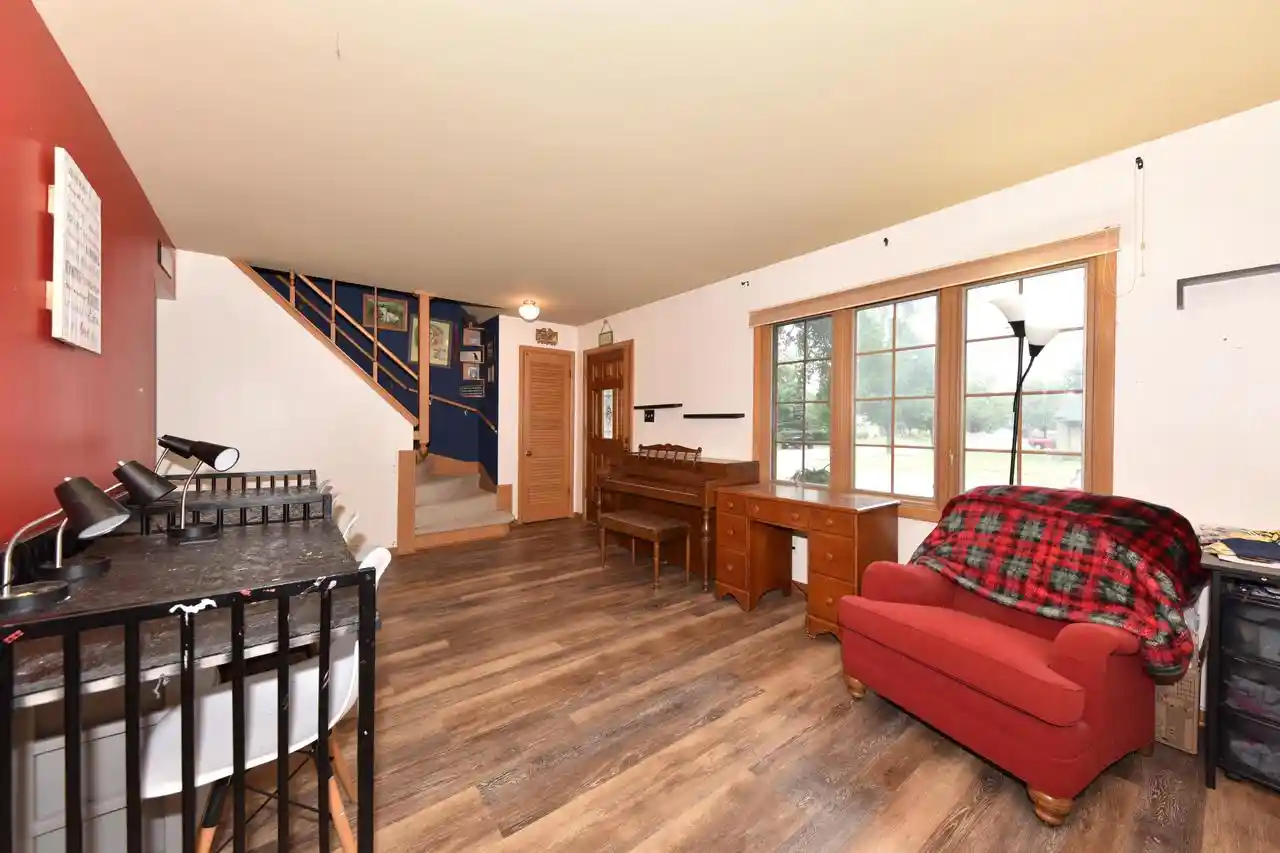 Photo 4 of Single family home for sale at 1400 Manitowoc Avenue Avenue, South Milwaukee, WI 53172 | MLS# 1977831 | Listing updated on 2026-09-02