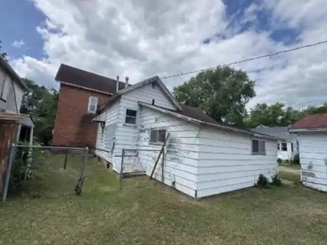 2nd image of 312 N Elm Street Street, Endeavor, WI 53930 | MLS# 1977836