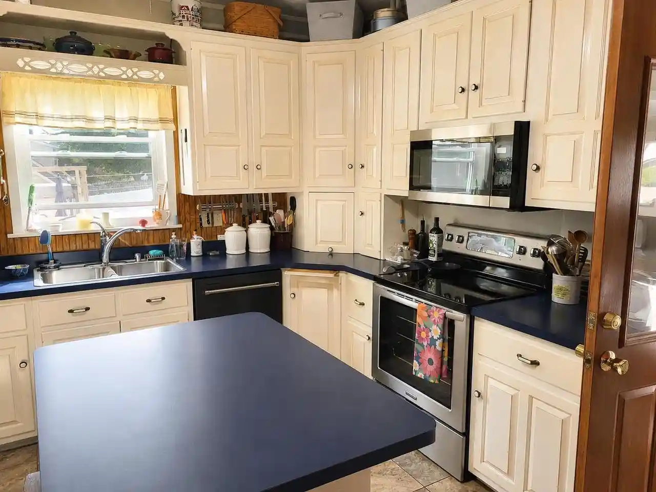 22nd image of 419 5th Avenue Avenue, New Glarus, WI 53574 | MLS# 2031309