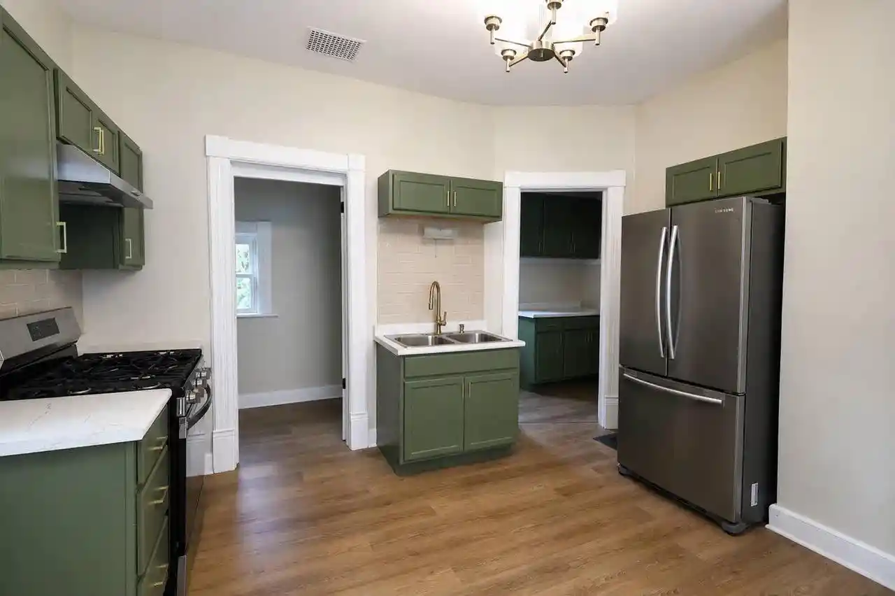 23rd image of 2447 S Burrell Street Street, Milwaukee, WI 53207 | MLS# 1977841