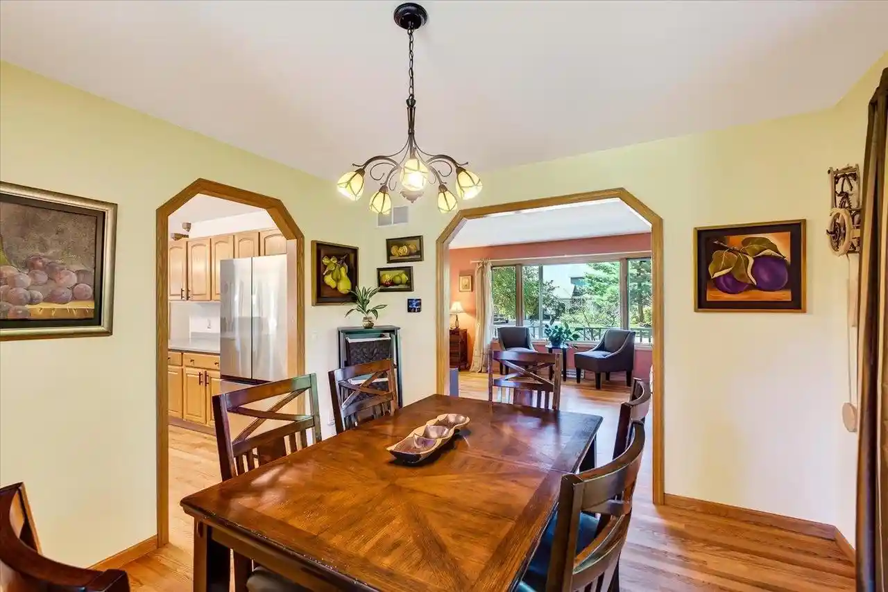 Photo 4 of Single family home for sale at 827 Ridge View Lane Lane, Oregon, WI 53575 | MLS# 2031318 | Listing updated on 2026-09-15
