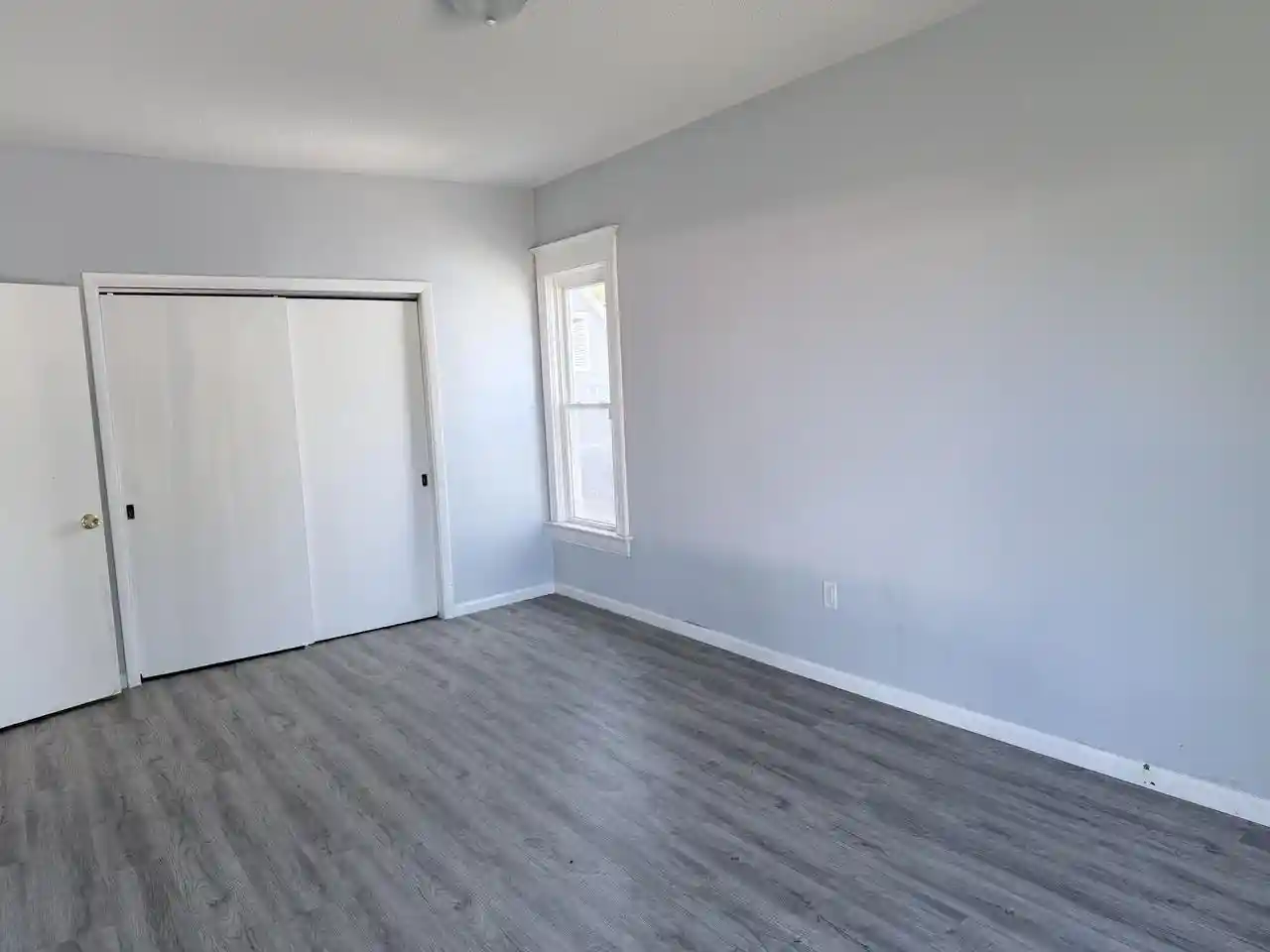 Photo 3 of Single family home for sale at 1544 Kearney Avenue Avenue, Racine, WI 53405 | MLS# 1977858 | Listing updated on 2026-09-15