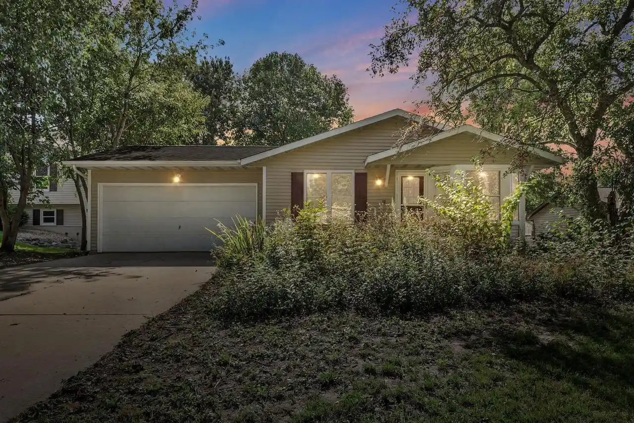 Photo 1 of Sale Pending at 9 S Bartelt Court Court, Madison, WI 53704 | MLS# 2031325 | Listing updated on 2026-08-30