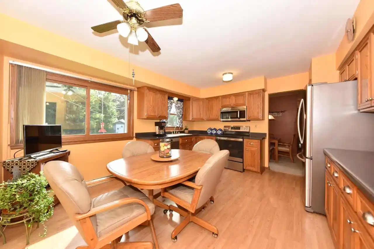 Photo 3 of Single family home for sale at N56w15810 Bette Dr, Menomonee Falls, WI 53051 | MLS# 1977866 | Listing updated on 2026-09-25