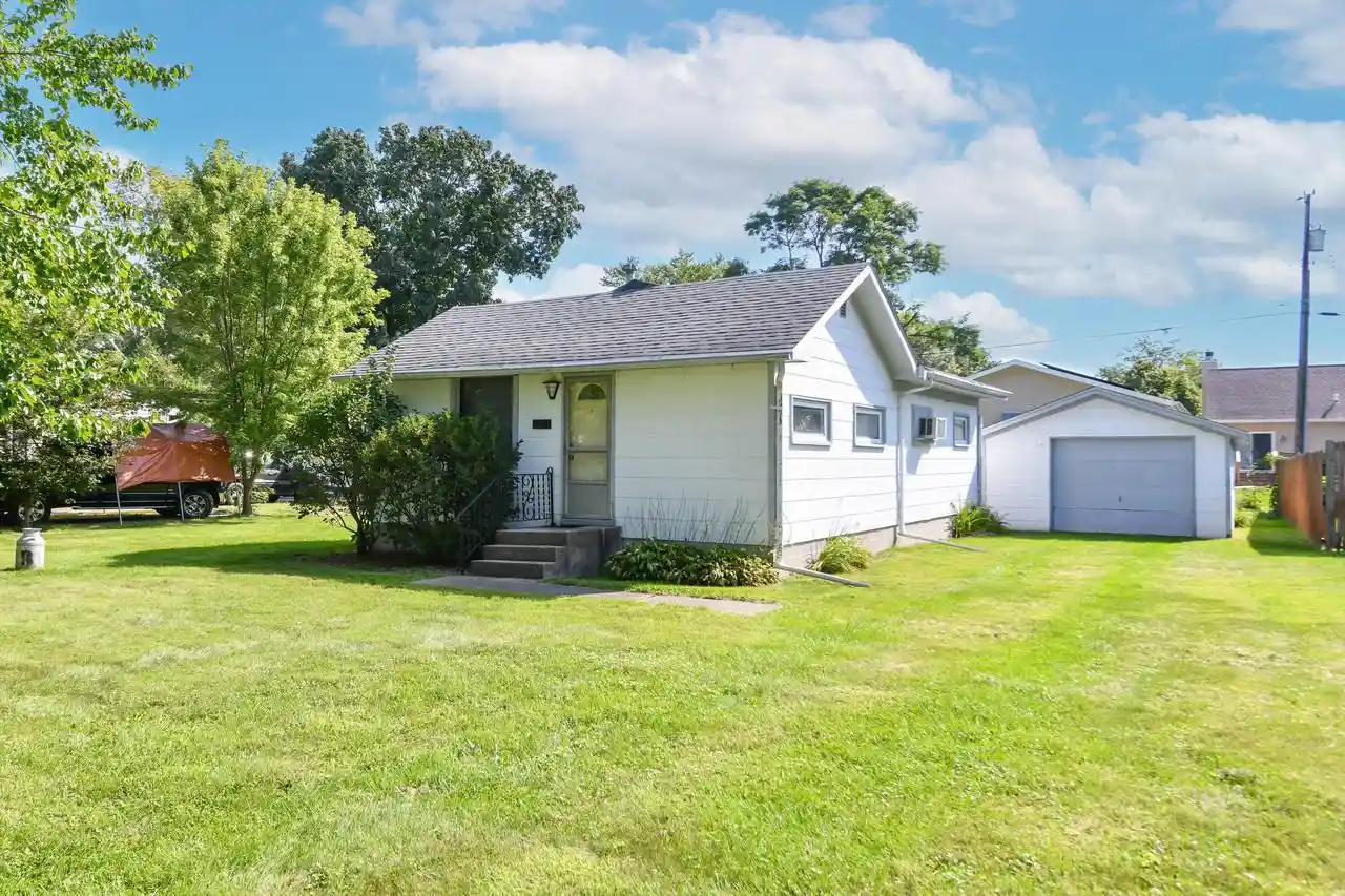 Photo 1 of Single family home for sale at 2812 Darlington Street Street, Delavan, WI 53115 | MLS# 1977870 | Listing updated on 2026-08-30