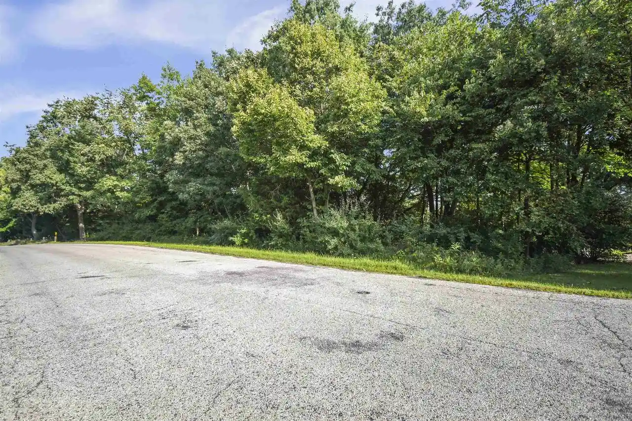 3rd image of Lt1 Csm 4095 E Redstone Dr Dr, La Valle, WI 53941 | MLS# 2031329