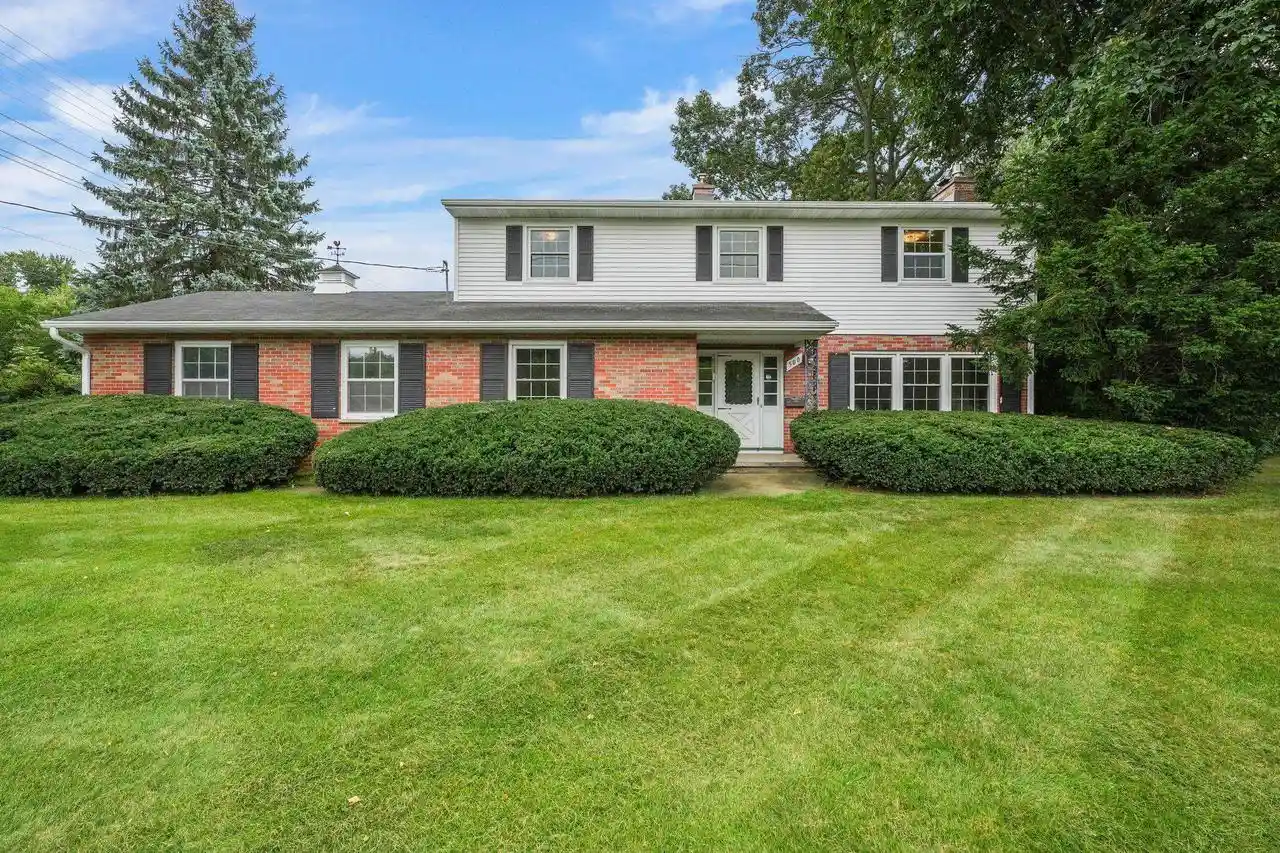Photo 1 of Single family home for sale at 500 Frost Woods Rd, Monona, WI 53716 | MLS# 2031332 | Listing updated on 2026-09-19