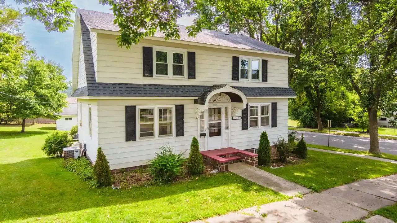 Photo 1 of Single family home for sale at 1603 N 9th Street Street, Wausau, WI 54403 | MLS# 22604185 | Listing updated on 2026-09-02