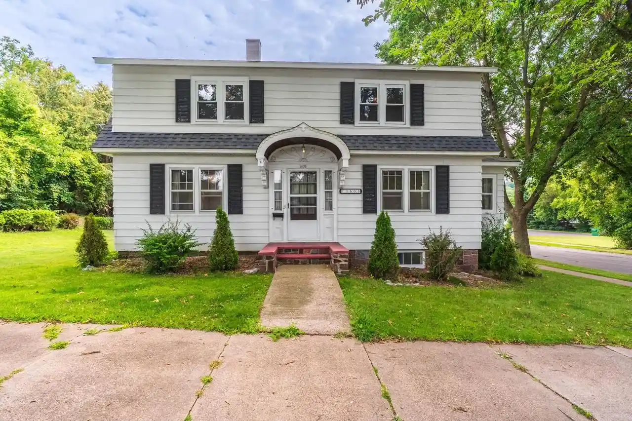 Photo 3 of Single family home for sale at 1603 N 9th Street Street, Wausau, WI 54403 | MLS# 22604185 | Listing updated on 2026-09-02