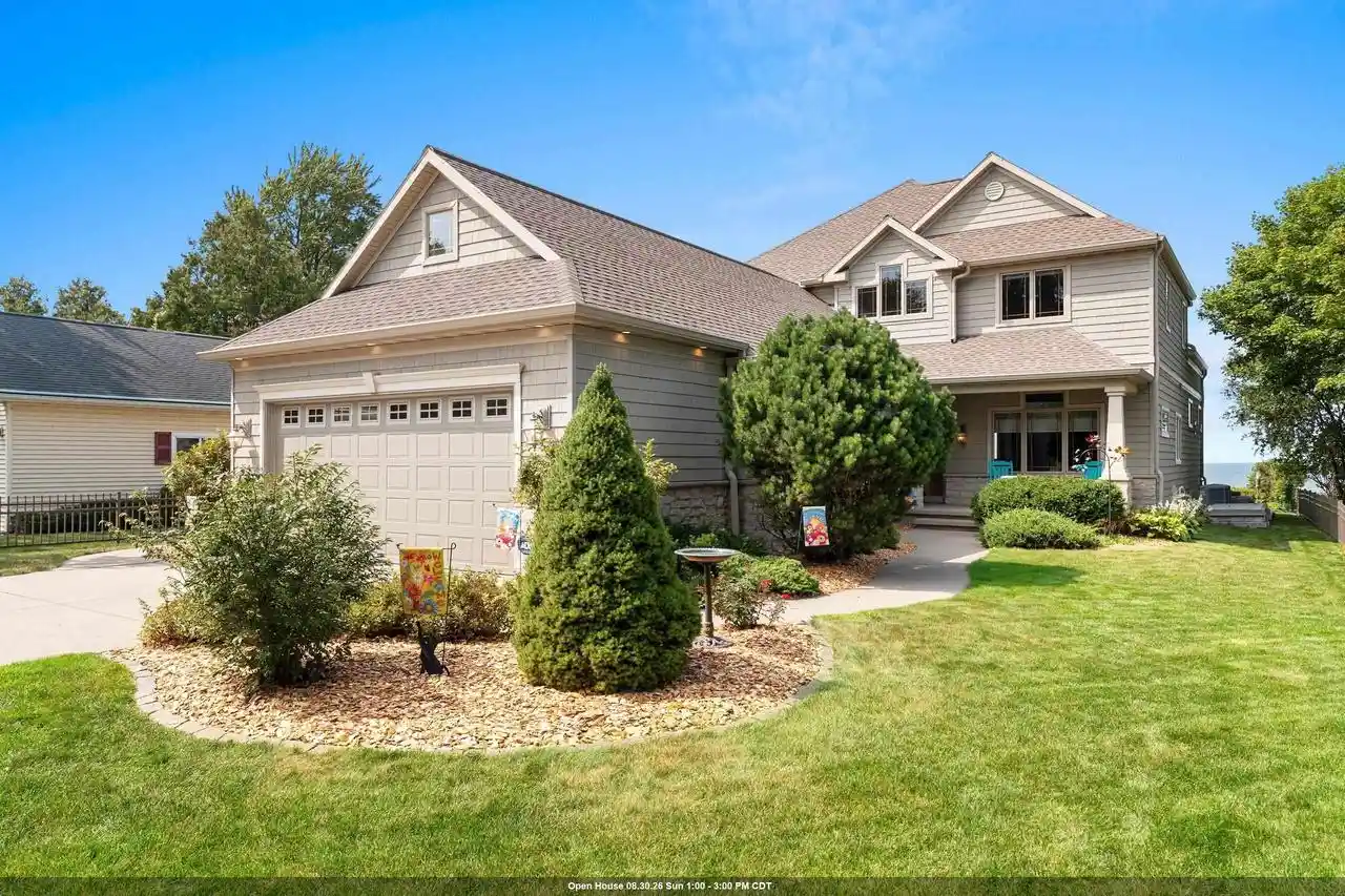 1st image of 6415 Sturgeon Bay Road Road, Luxemburg, WI 54217 | MLS# 50331699