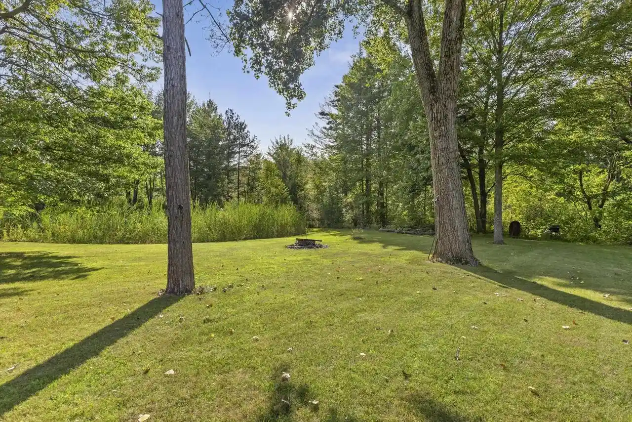 Photo 3 of Single family home for sale at N4195 State Hwy 180, Marinette, WI 54143 | MLS# 50331698 | Listing updated on 2026-09-01