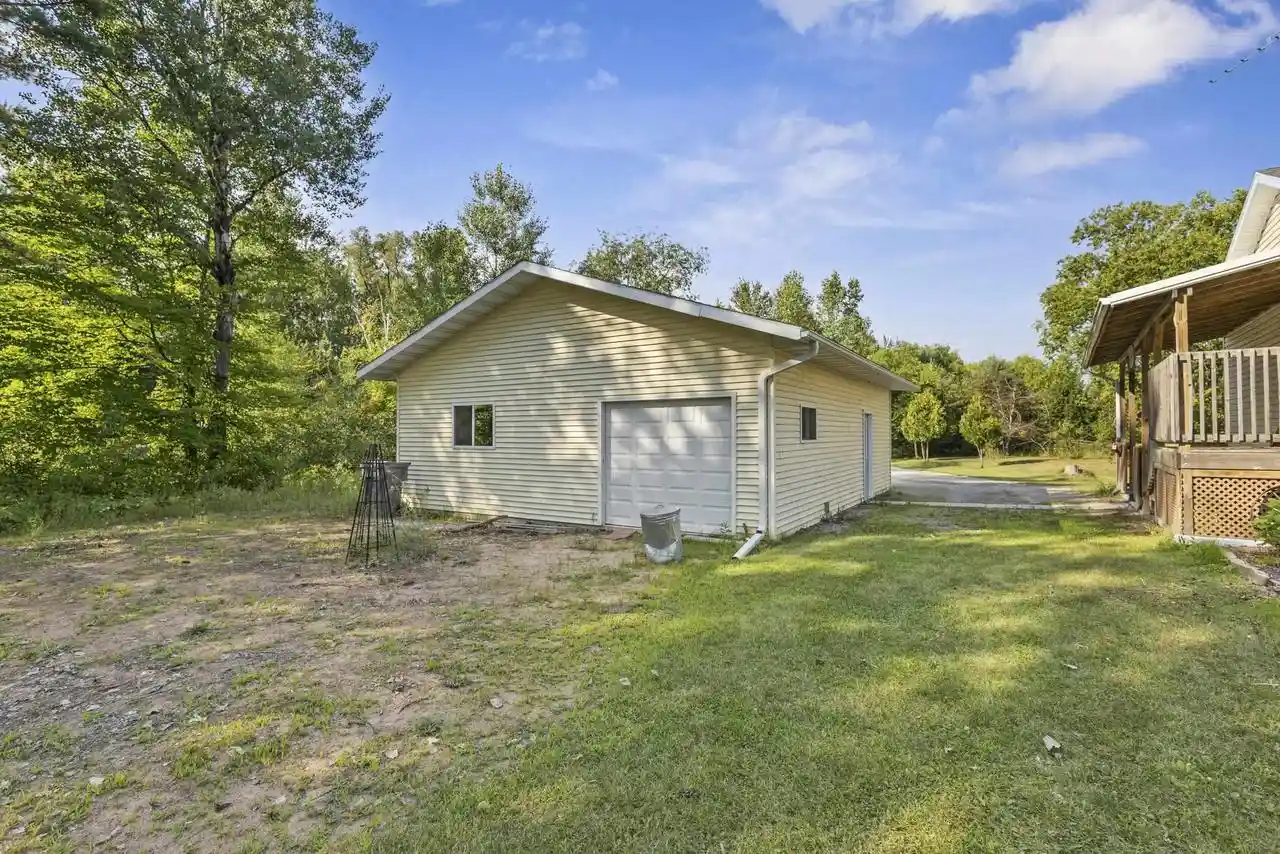 Photo 3 of Single family home for sale at N4195 State Hwy 180, Marinette, WI 54143 | MLS# 50331698 | Listing updated on 2026-09-01