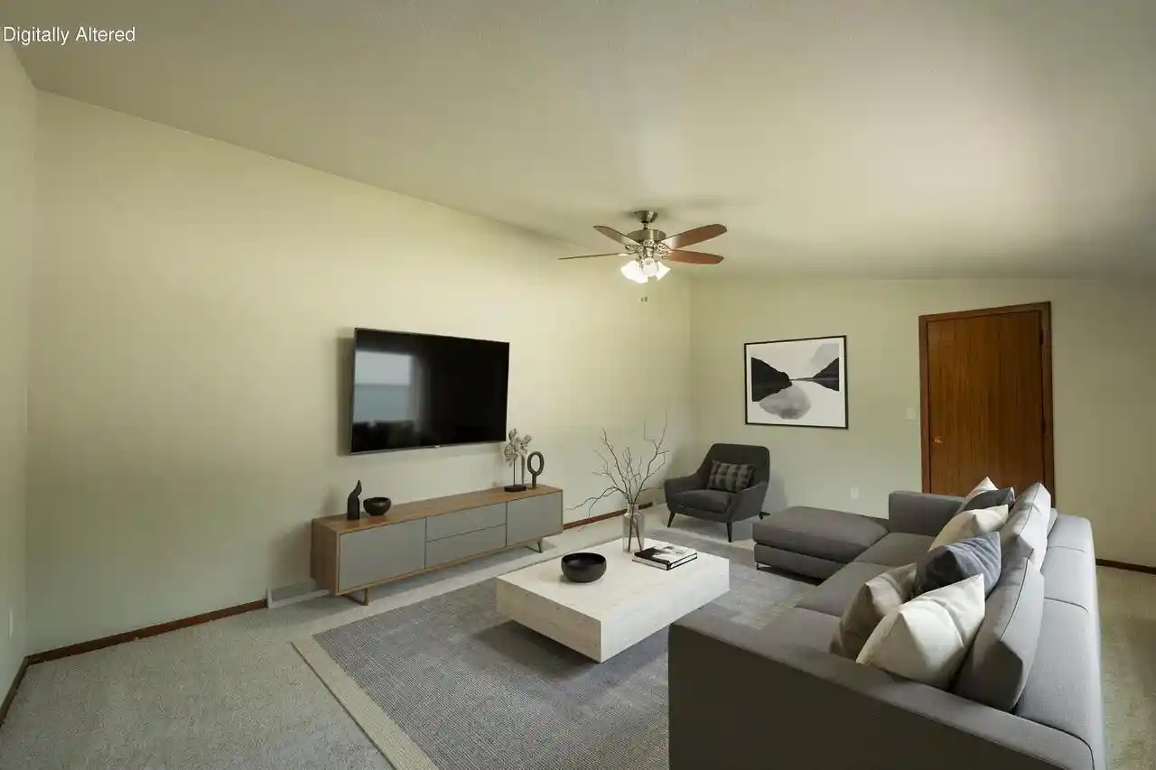 2nd image of 2421 Skyline Dr Dr, West Bend, WI 53090 | MLS# 1977896