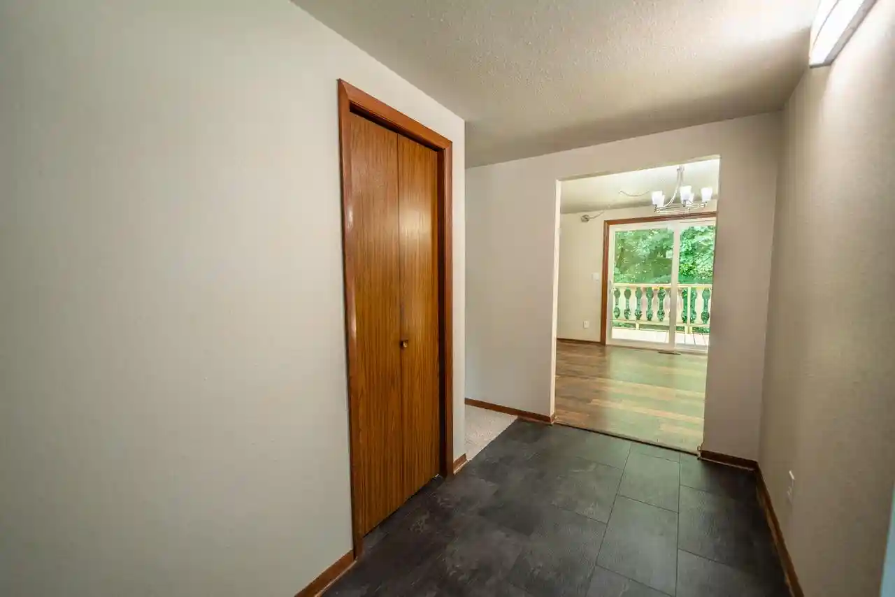 42nd image of 2421 Skyline Dr Dr, West Bend, WI 53090 | MLS# 1977896