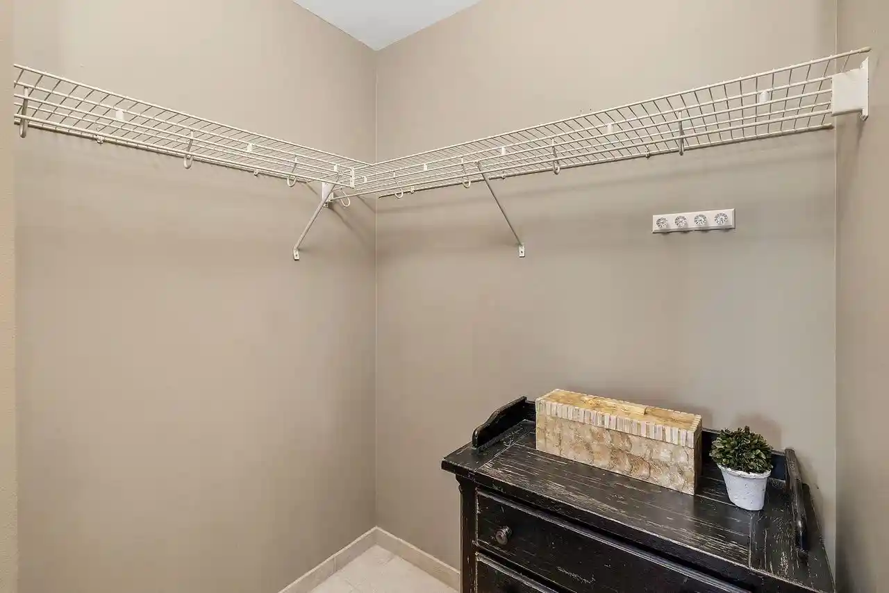 Photo 2 of Condo for sale at 102 N Water St #706, Milwaukee, WI 53202 | MLS# 1977913 | Listing updated on 2026-09-18