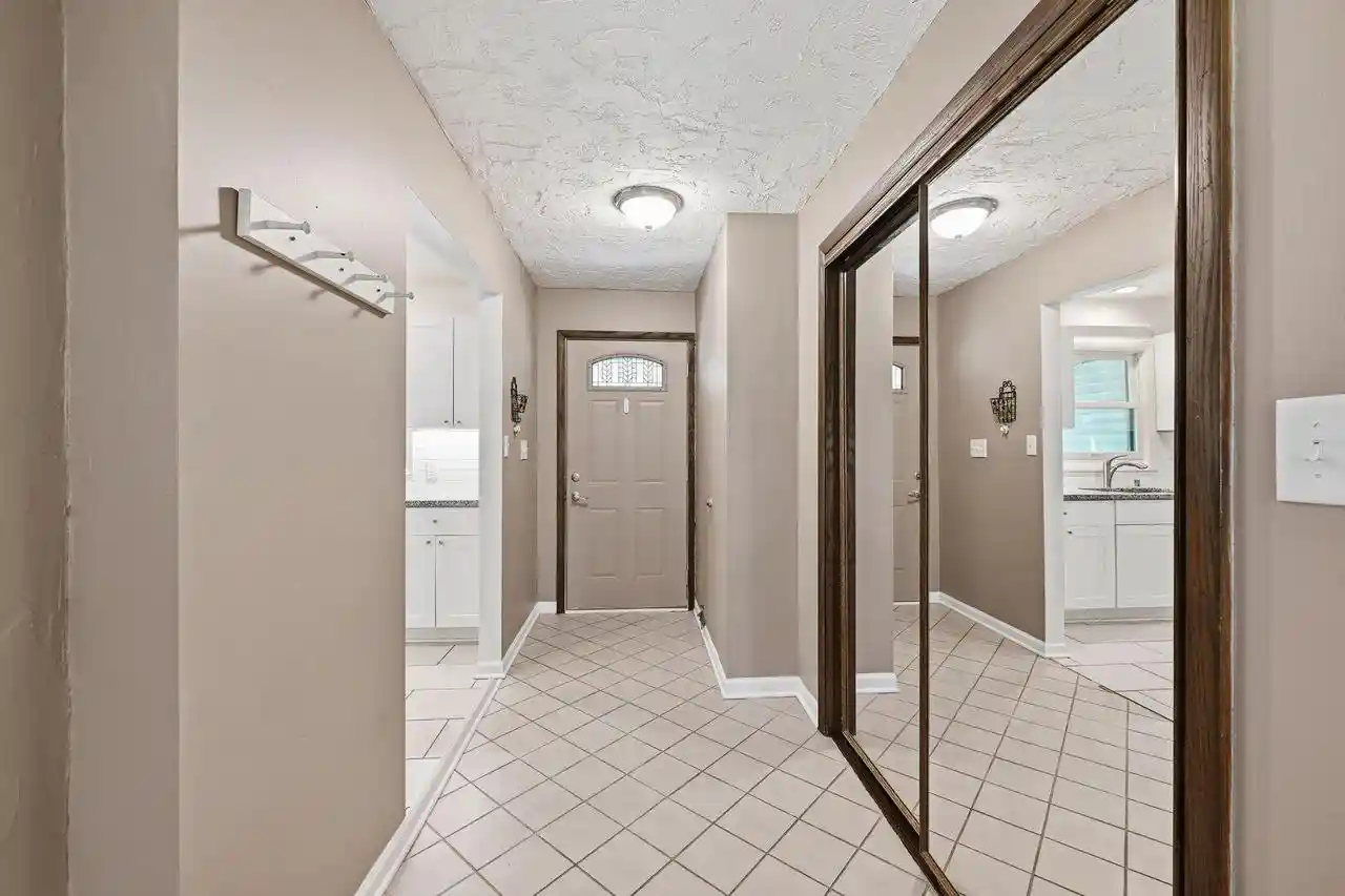 2nd image of 611 W Mequon Road Road, Mequon, WI 53092 | MLS# 1977915