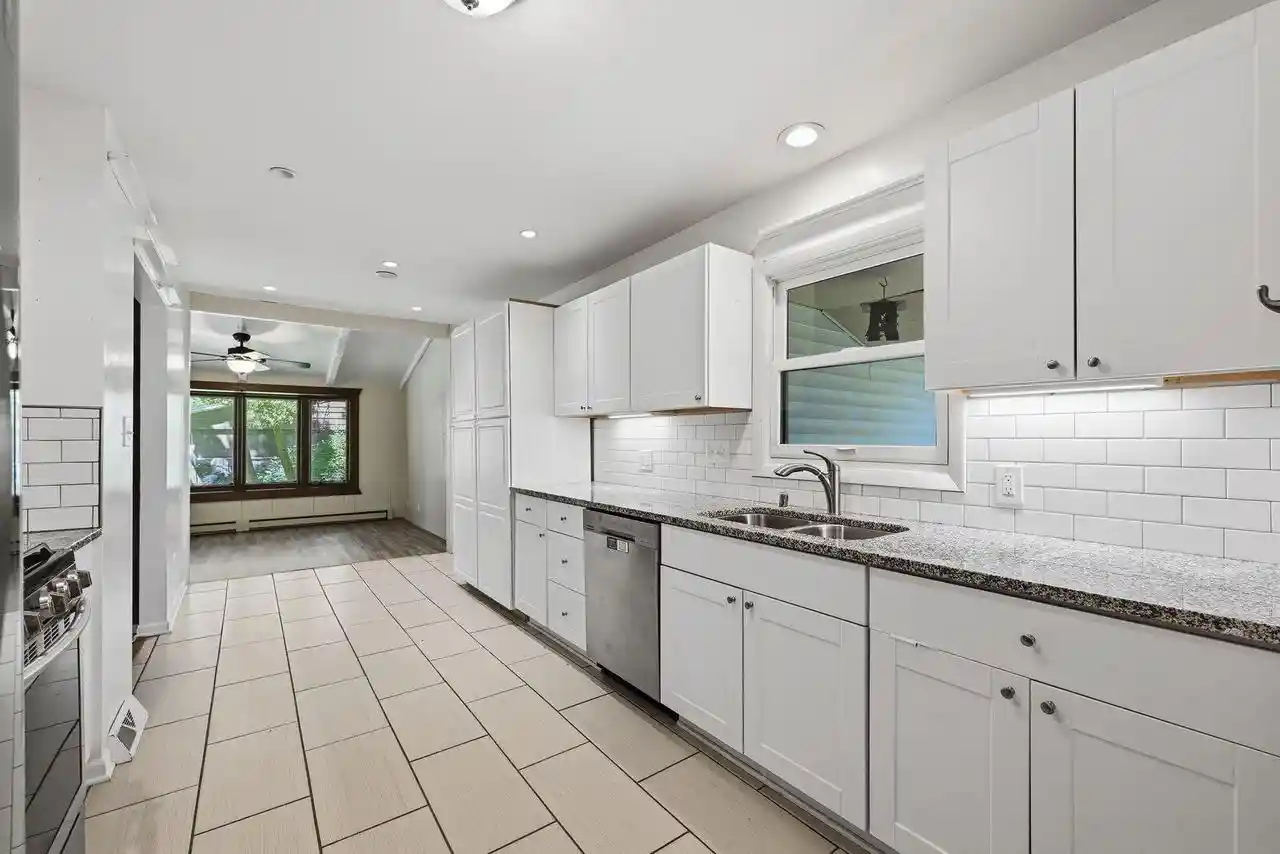 Photo 3 of Single family home for sale at 611 W Mequon Road Road, Mequon, WI 53092 | MLS# 1977915 | Listing updated on 2026-09-09