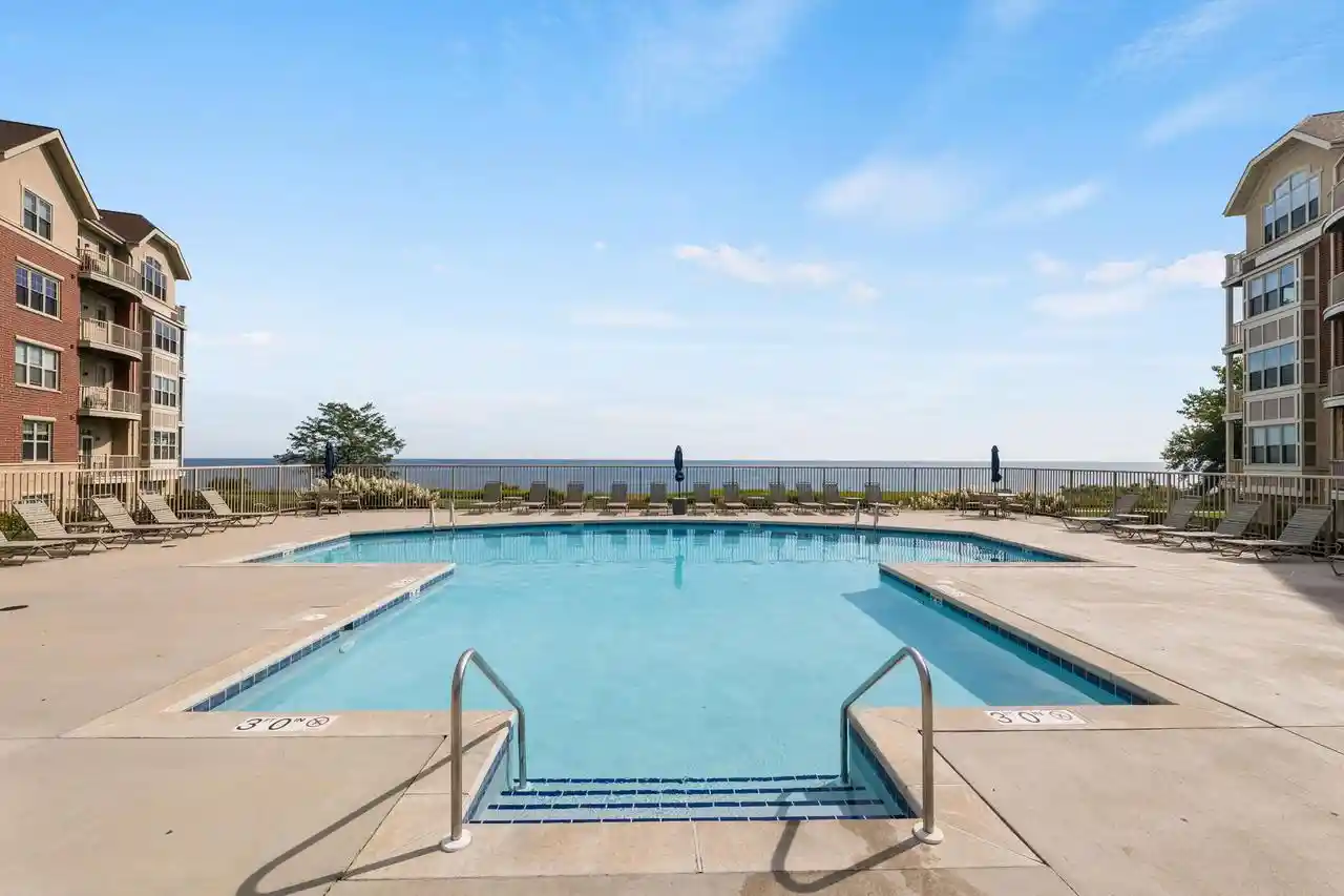 Photo 4 of Condo for sale at 4120 S Lake Dr #351, Saint Francis, WI 53235 | MLS# 1977916 | Listing updated on 2026-09-17