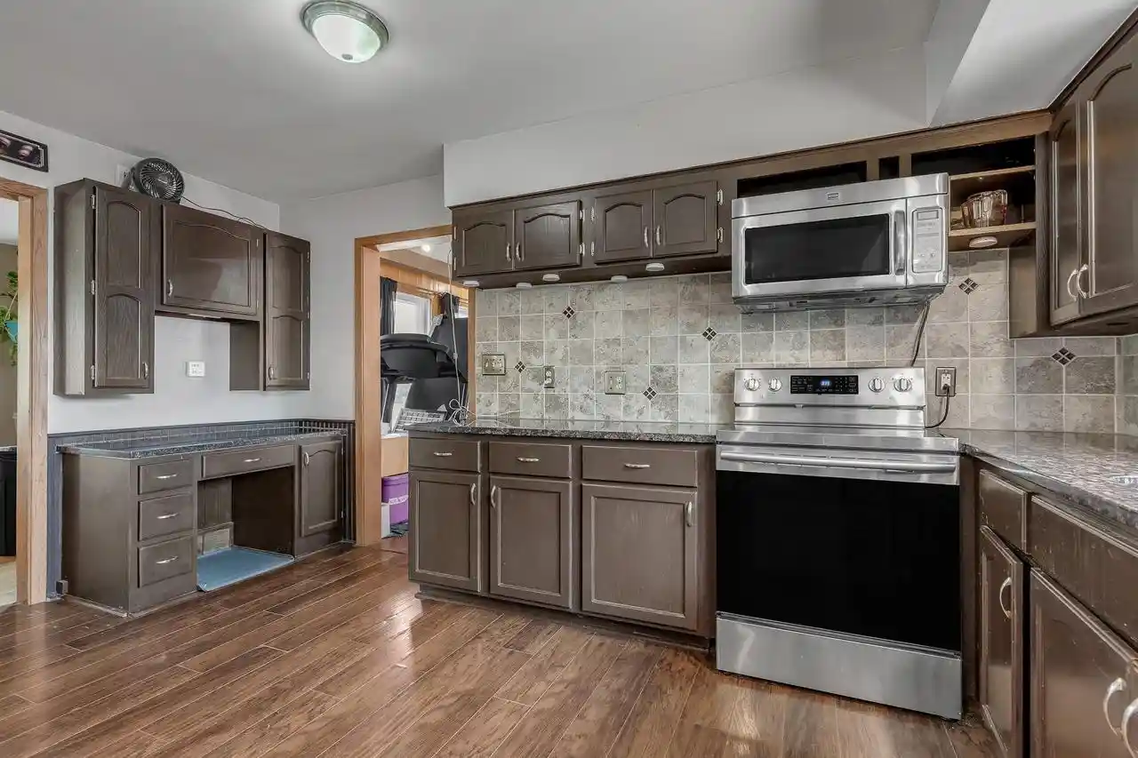 Photo 3 of Single family home for sale at 3102 E Fairchild S Street Street, La Crosse, WI 54601 | MLS# 2031365 | Listing updated on 2026-08-26