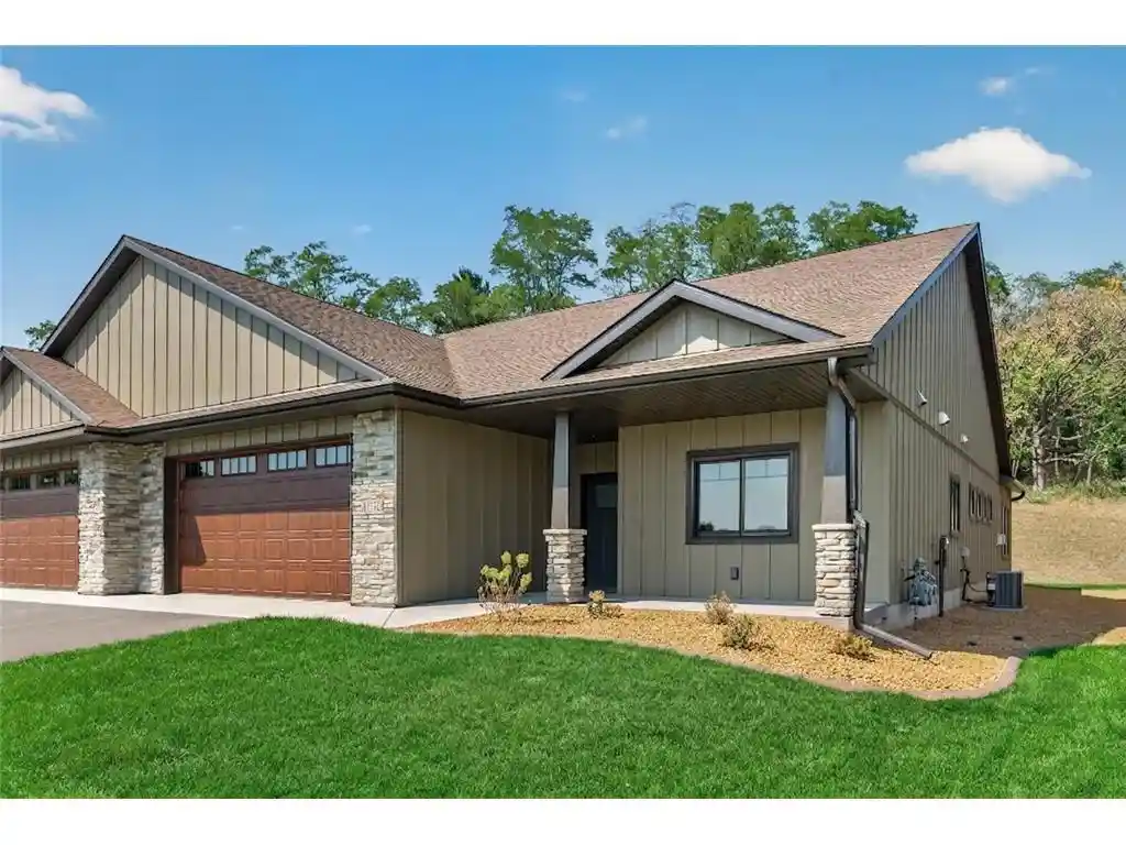 Photo 1 of Single family home for sale at 1092 Legend Lane, River Falls, WI 54022 | MLS# 7133044 | Listing updated on 2026-09-05