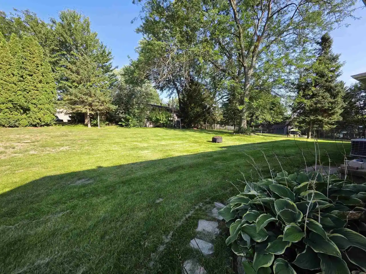 Photo 3 of Single family home for sale at 512 Central Avenue Avenue, Deerfield, WI 53531 | MLS# 2031375 | Listing updated on 2026-09-17