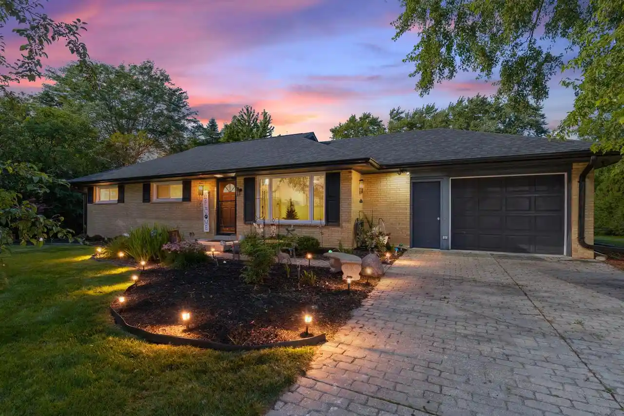 Photo 1 of Single family home for sale at 15440 Mt Vernon Ave Avenue Avenue, Brookfield, WI 53005 | MLS# 1977940 | Listing updated on 2026-08-31