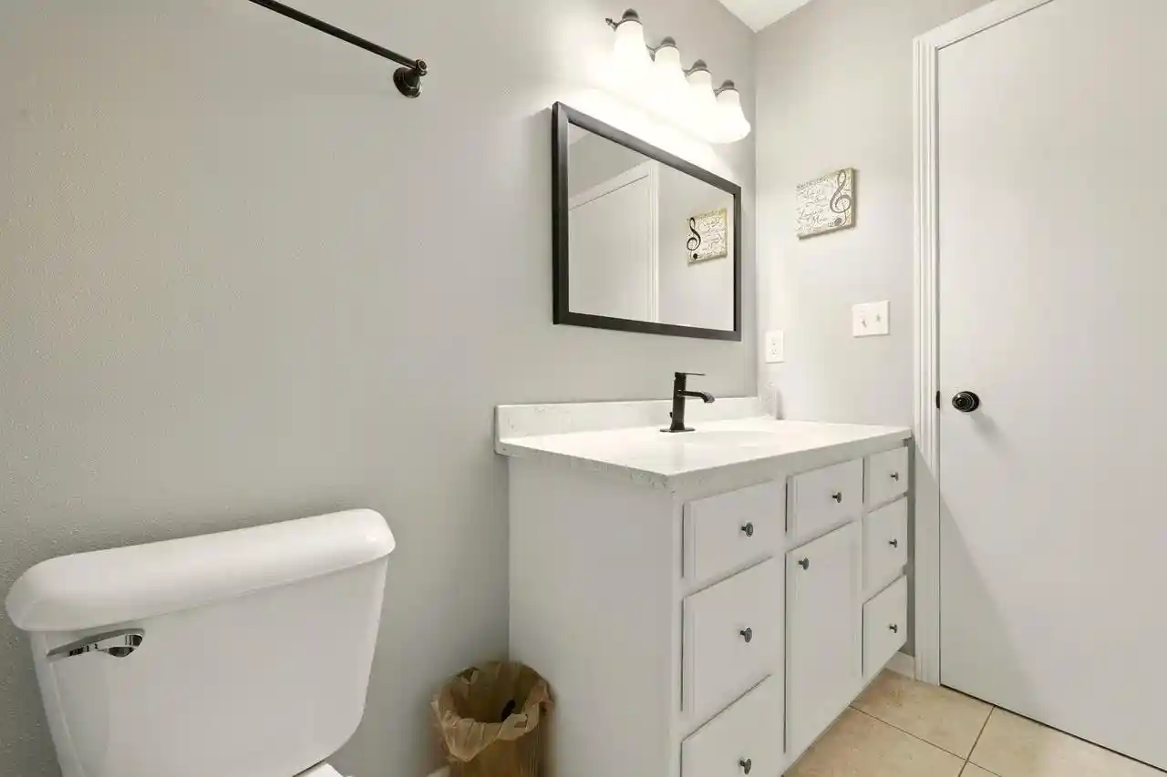 Photo 3 of Single family home for sale at 6620 High Hill Circle Circle, Racine, WI 53402 | MLS# 1977946 | Listing updated on 2026-09-14